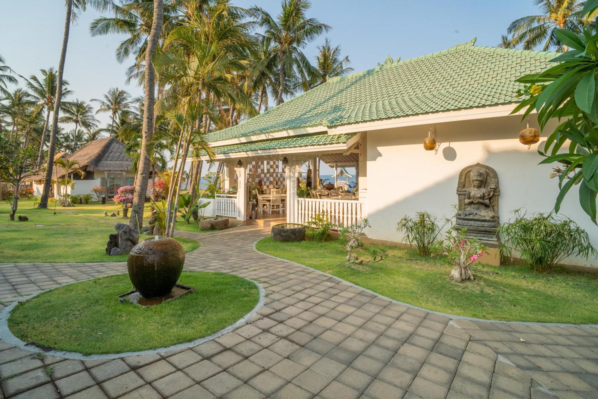Scuba Seraya Resort Tulamben  Ngoại thất bức ảnh